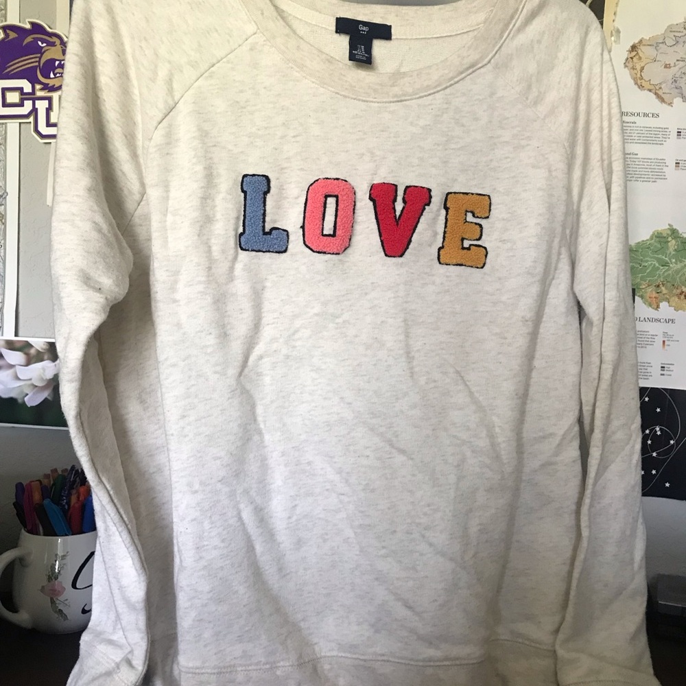 gap sweatshirt